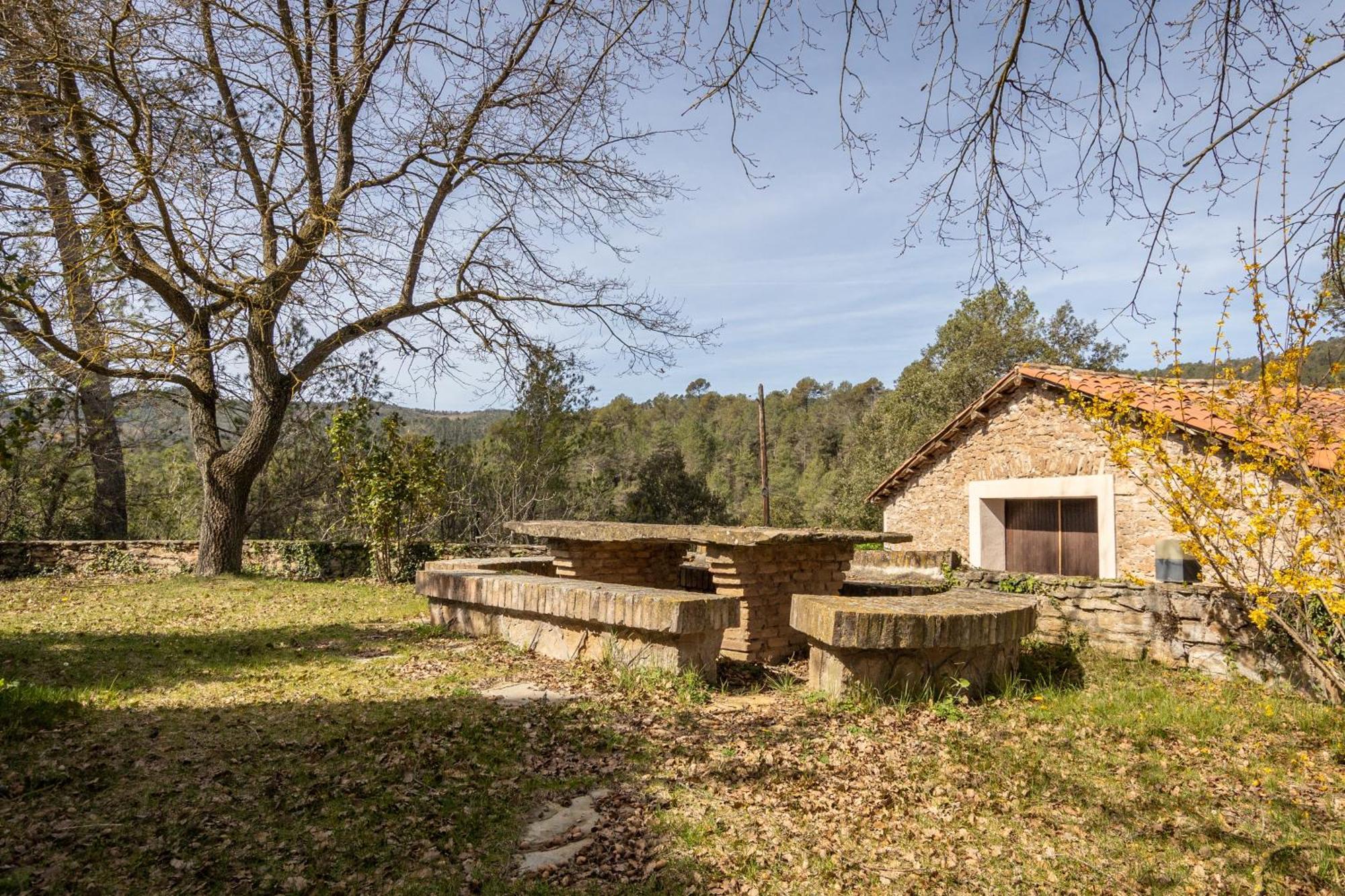 La Torre Del Vilar Santa Eulalia de Riuprimer Exterior photo