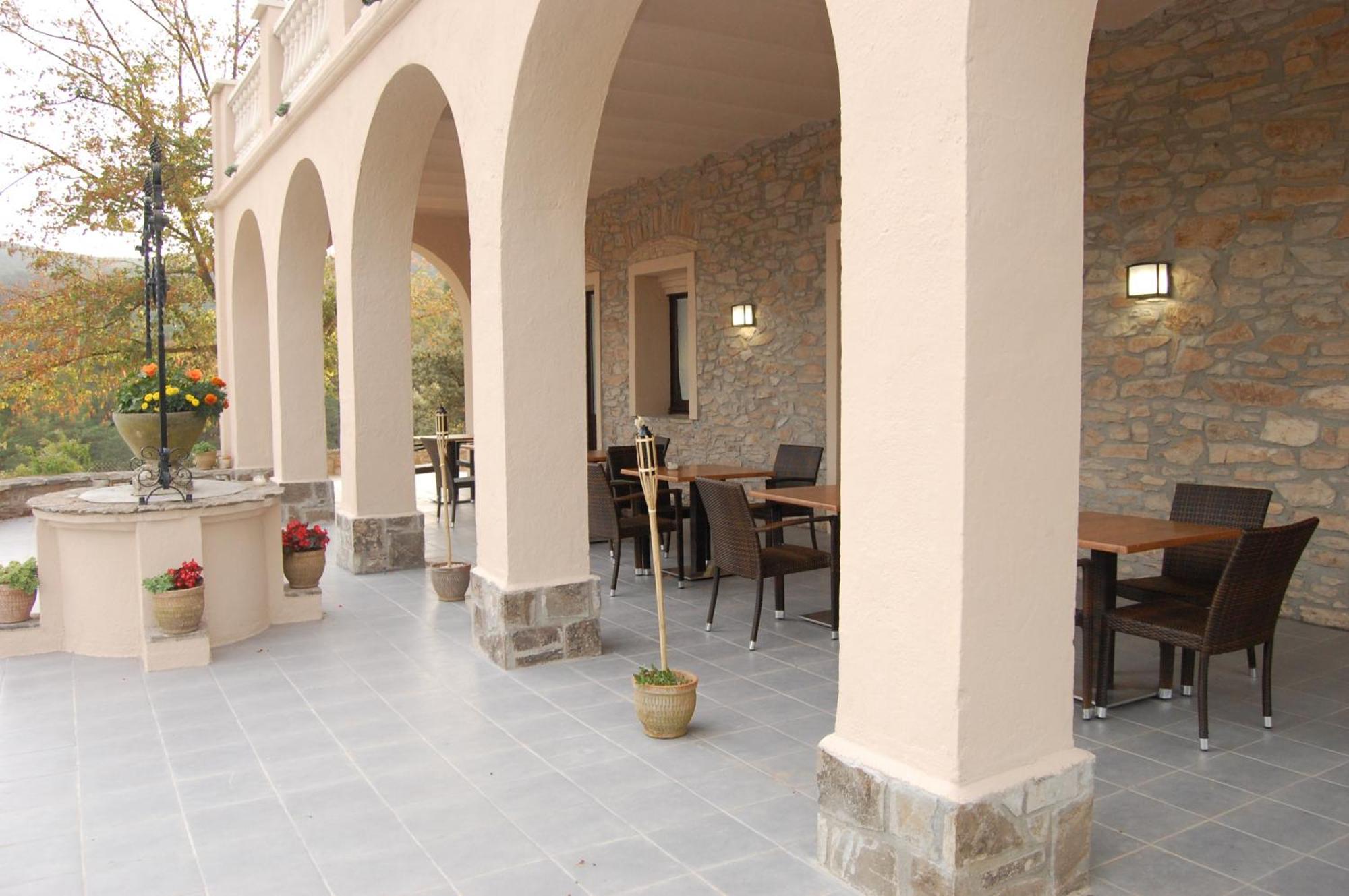 La Torre Del Vilar Santa Eulalia de Riuprimer Exterior photo